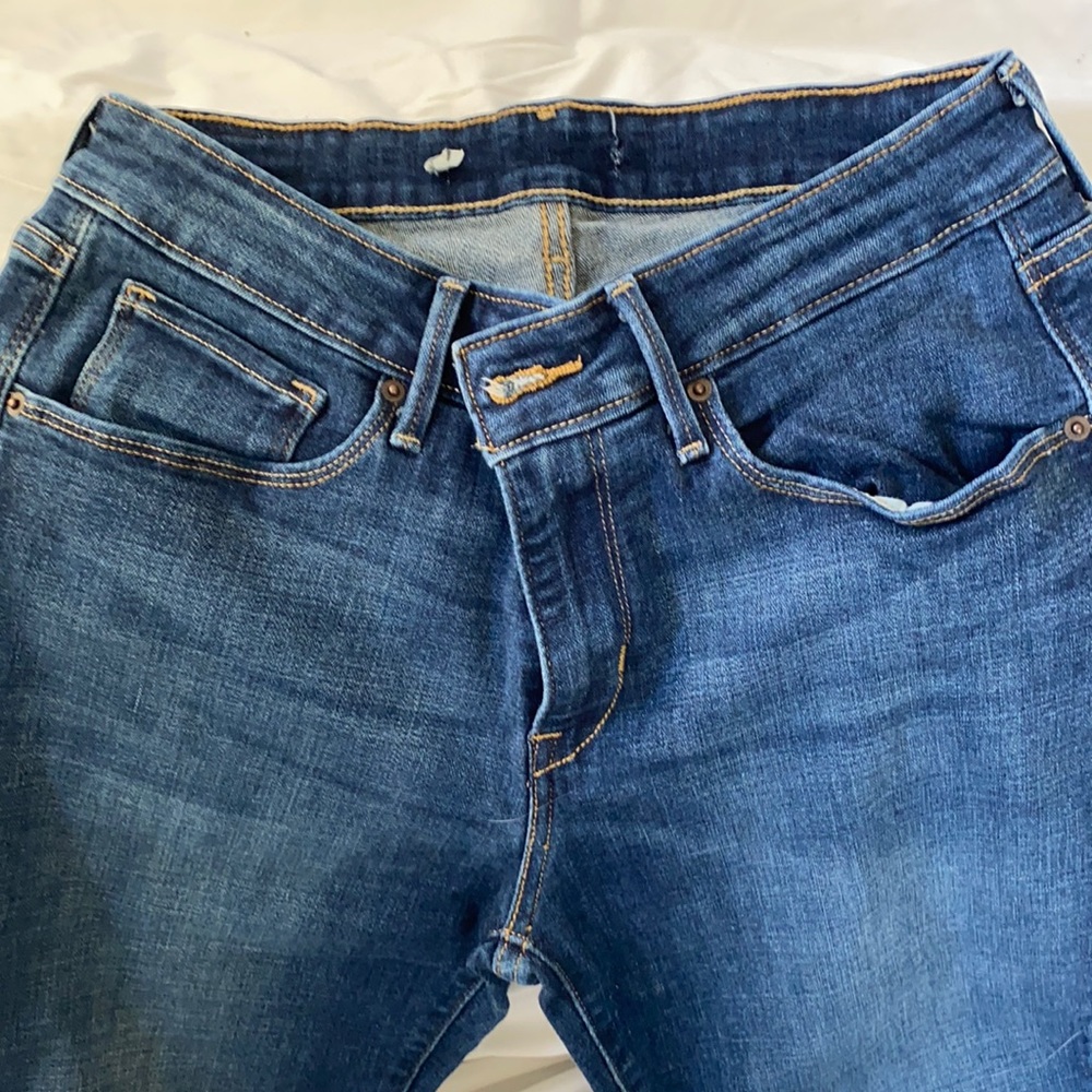 Levi jeans